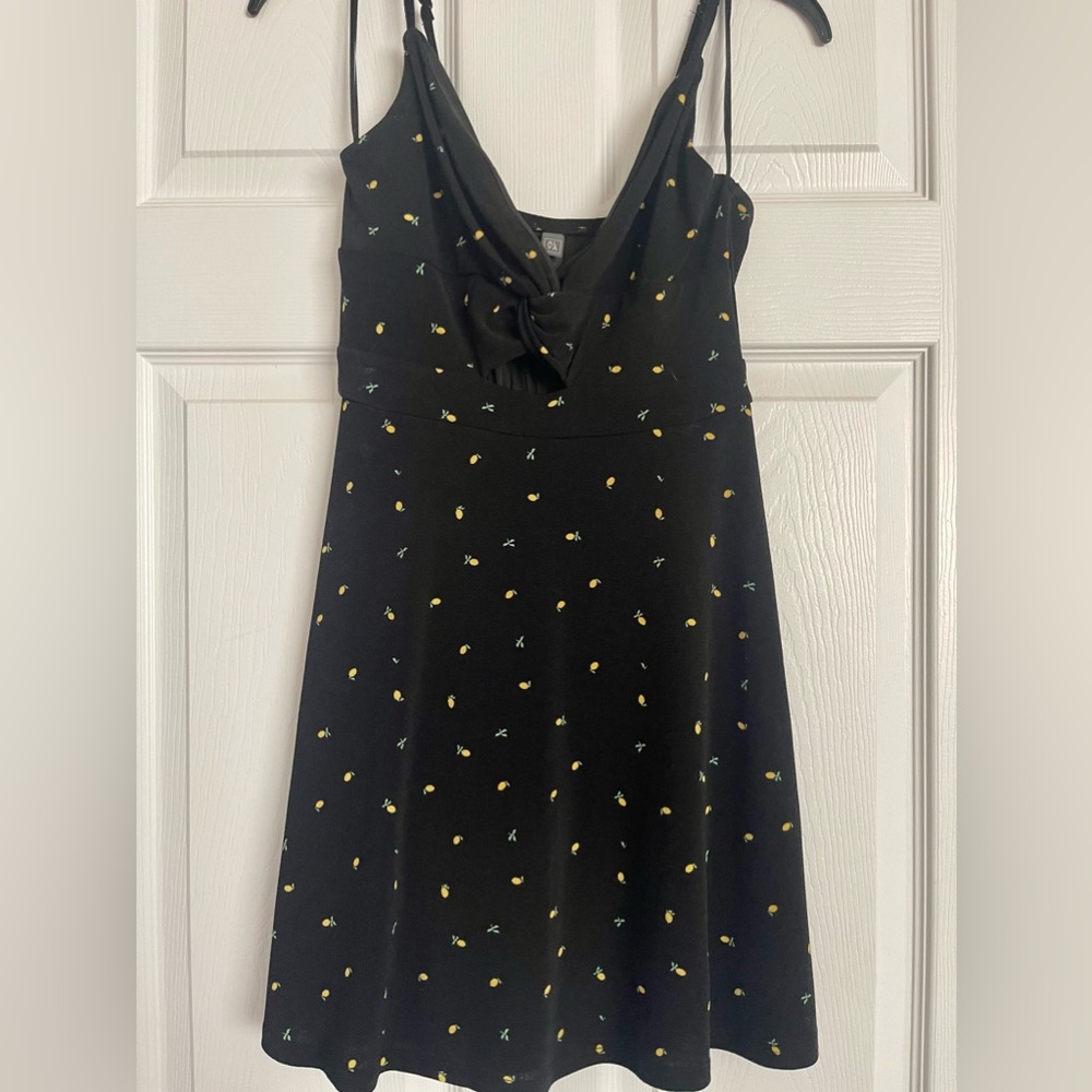 Summer fit and flare dress with keyhole opening
